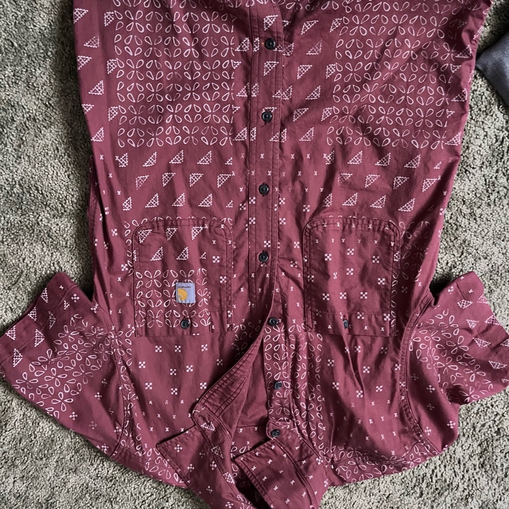 Carhartt Men's Maroon Geometric Button Down Shirt